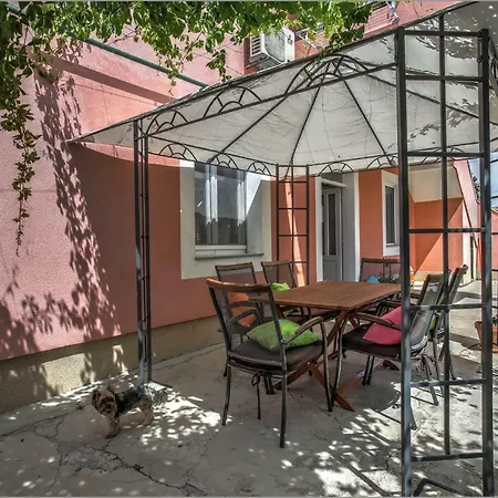 Apartment Bernarda *